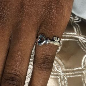 James Avery The hearts key ring